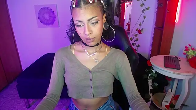 Snapshot of jia1111_ chatting on 02/12/26, 02:06 jia1111 online show from 02/12/26, 02:06