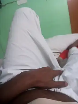 deshi9inch9 online show from 05/08/26, 08:34