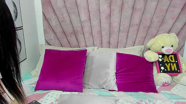 danibellucii  online show from 03/16/26, 03:14