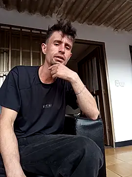 torvyHot online show from 05/08/26, 07:17
