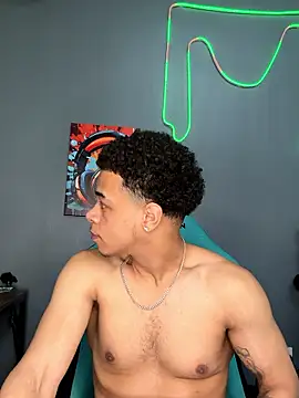 l-laross online show from 01/12/26, 03:52