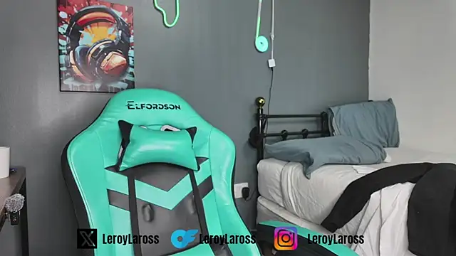 l-laross online show from 05/16/26, 02:27