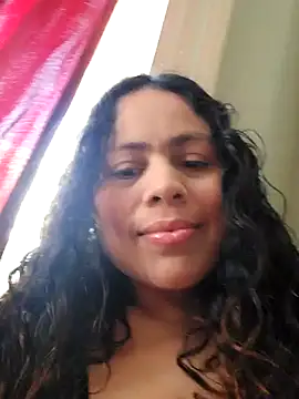 Snapshot of _Zhamira chatting on 02/13/26, 05:13 Zhamira online show from 02/13/26, 05:13