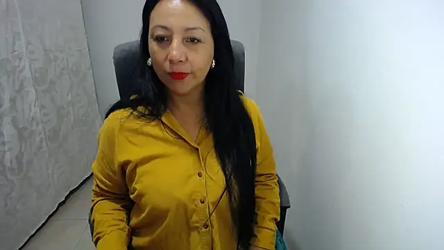 soyElena46 online show from 03/21/26, 11:25