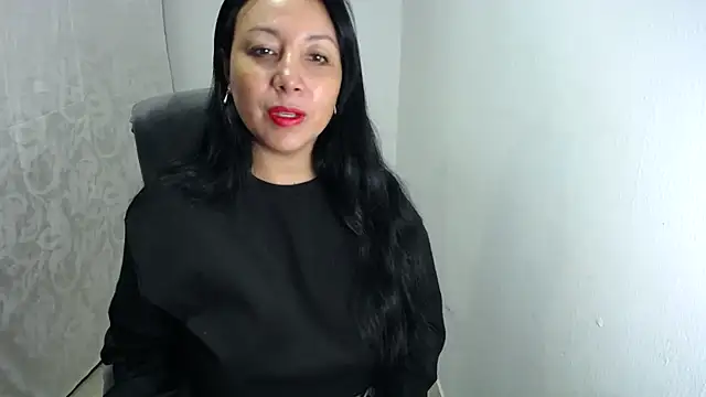 soyElena46 online show from 05/21/26, 12:02
