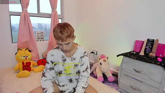 Snapshot of Maiky_Cooper01 chatting on 02/13/26, 06:52 Maiky Cooper01 online show from 02/13/26, 06:52