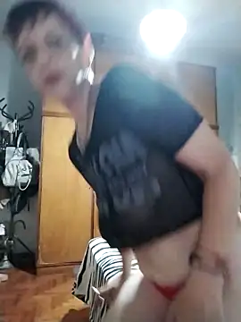 Snapshot of Juguetonafogosa5 chatting on 02/02/26, 04:11 Juguetonafogosa5 online show from 02/02/26, 04:11