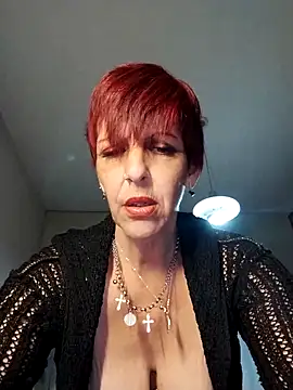 Snapshot of Juguetonafogosa5 chatting on 05/17/26, 08:42 Juguetonafogosa5 online show from 05/17/26, 08:42