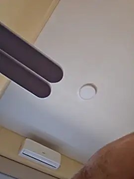 Snapshot of pablovlar chatting on 02/01/26, 01:53 pablovlar online show from 02/01/26, 01:53