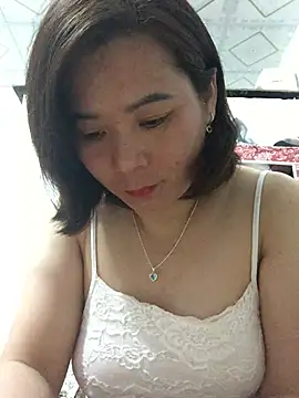 Snapshot of ManaMi-Ami chatting on 02/12/26, 10:15 ManaMi-Ami online show from 02/12/26, 10:15