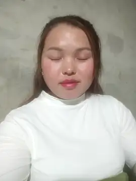 Snapshot of Savi-cute chatting on 02/23/26, 04:07 Savi-cute online show from 02/23/26, 04:07