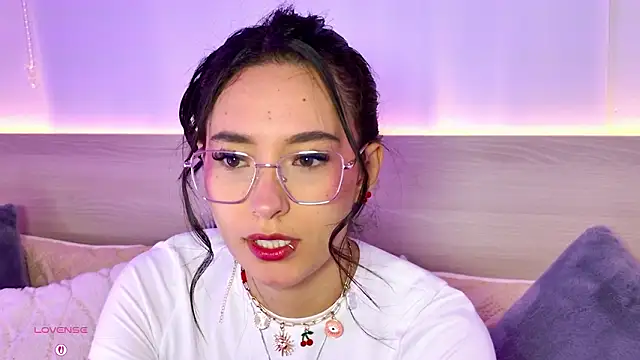 AliceeBloom online show from 02/01/26, 10:46