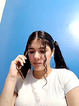 Snapshot of diosa_sofia19 chatting on 01/18/26, 02:48 diosa sofia19 online show from 01/18/26, 02:48