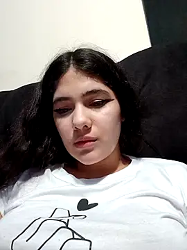 Snapshot of diosa_sofia19 chatting on 02/24/26, 02:12 diosa sofia19 online show from 02/24/26, 02:12