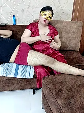 Snapshot of Desikalakaar0069 chatting on 06/19/26, 02:12 Desikalakaar0069 online show from 06/19/26, 02:12