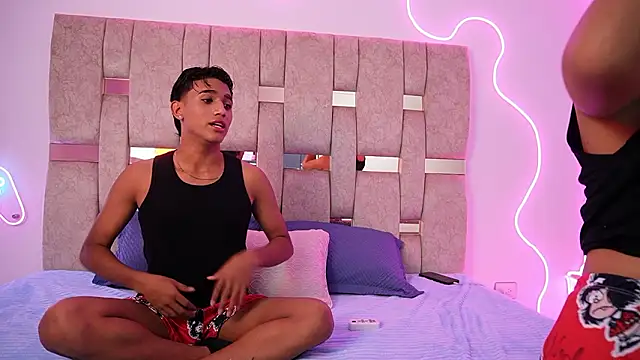 Snapshot of LiamJaxon chatting on 01/18/26, 03:32 LiamJaxon online show from 01/18/26, 03:32