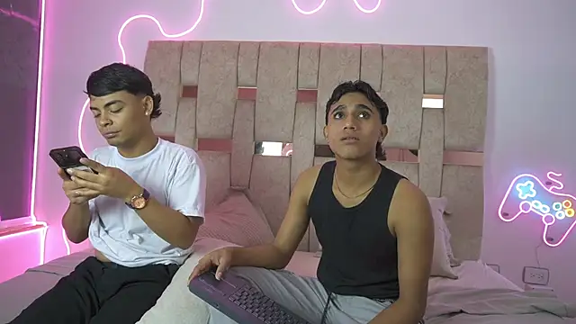 Snapshot of LiamJaxon chatting on 02/18/26, 03:48 LiamJaxon online show from 02/18/26, 03:48