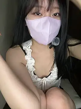 Snapshot of rin_15 chatting on 06/14/26, 09:27 rin 15 online show from 06/14/26, 09:27