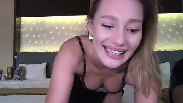 Snapshot of Stella_muse chatting on 03/01/26, 04:12 Stella muse online show from 03/01/26, 04:12