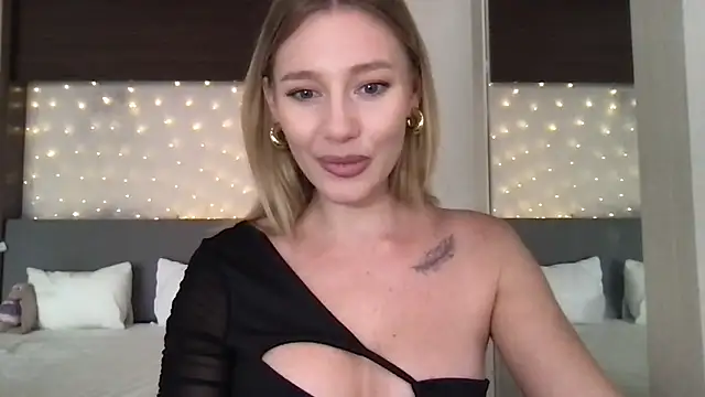 Snapshot of Stella_muse chatting on 02/20/26, 03:58 Stella muse online show from 02/20/26, 03:58