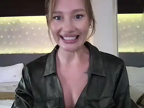 Snapshot of Stella_muse chatting on 03/21/26, 03:52 Stella muse online show from 03/21/26, 03:52