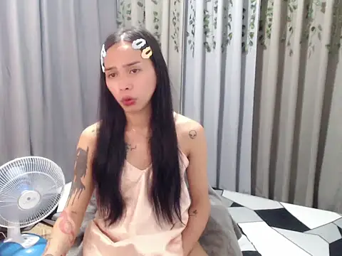 Snapshot of LOVELYMAYUMIE chatting on 12/07/24, 01:57 LOVELYMAYUMIE online show from 12/07/24, 01:57