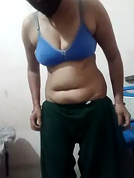 sexyqueen558 online show from 04/14/26, 10:37