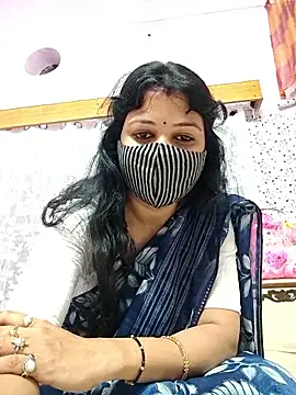 Priyaji7575 online show from 02/13/26, 05:51