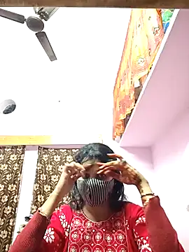 Priyaji7575 online show from 01/13/26, 01:04