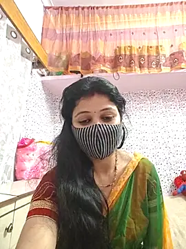 Priyaji7575 online show from 02/19/26, 12:02