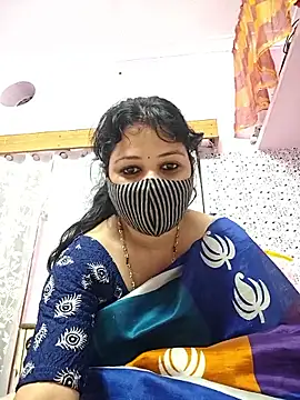 Priyaji7575 online show from 02/25/26, 11:21