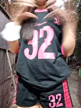 Snapshot of Anna_sexyY_ chatting on 02/03/26, 11:15 Anna sexyY online show from 02/03/26, 11:15