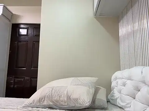 hyacinth30 online show from 02/12/26, 12:54