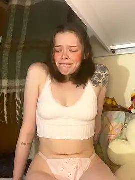 YourEnglishRose online show from 01/14/26, 12:36