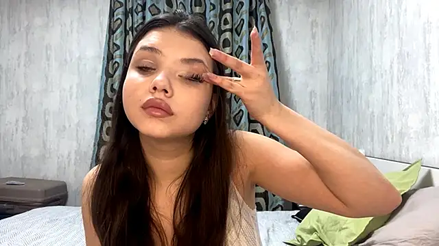 MaraTilIer online show from 02/23/26, 09:54