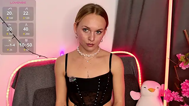 Snapshot of Ellis_Blossom chatting on 01/17/26, 12:42 Ellis Blossom online show from 01/17/26, 12:42