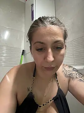 dalia0710 online show from 06/25/26, 01:05