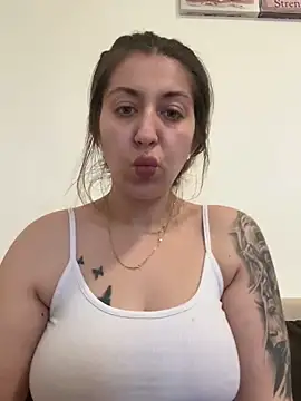 dalia0710 online show from 03/29/26, 12:40