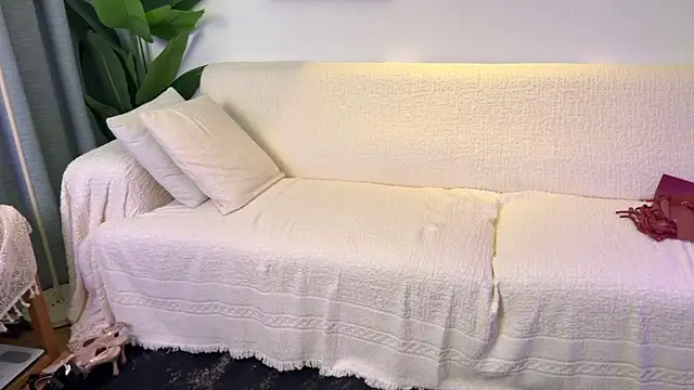 DouDou-- online show from 07/03/26, 03:40