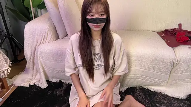 DouDou-- online show from 07/19/26, 02:47
