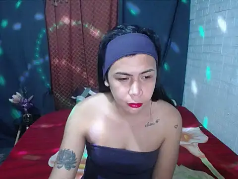 Snapshot of BriannaCruz24 chatting on 07/16/26, 12:13 BriannaCruz24 online show from 07/16/26, 12:13