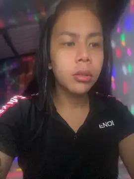 BriannaCruz24 online show from 04/23/26, 12:11