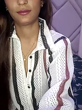 TrendyTales  online show from 02/16/26, 04:27