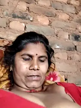 Hot di97 online show from 04/14/26, 02:55