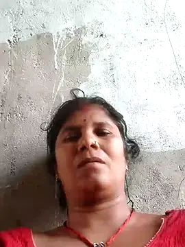 Hot di97 online show from 05/14/26, 01:57