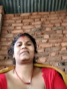 Hot di97 online show from 03/27/26, 01:58