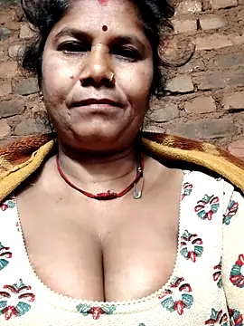 Hot di97 online show from 03/08/26, 12:05