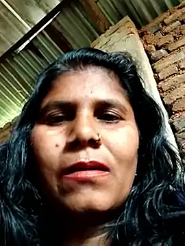 Hot di97 online show from 02/17/26, 08:11