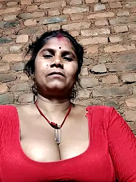 Hot di97 online show from 03/08/26, 02:53