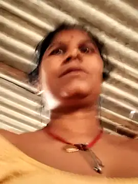 Hot di97 online show from 05/15/26, 10:52